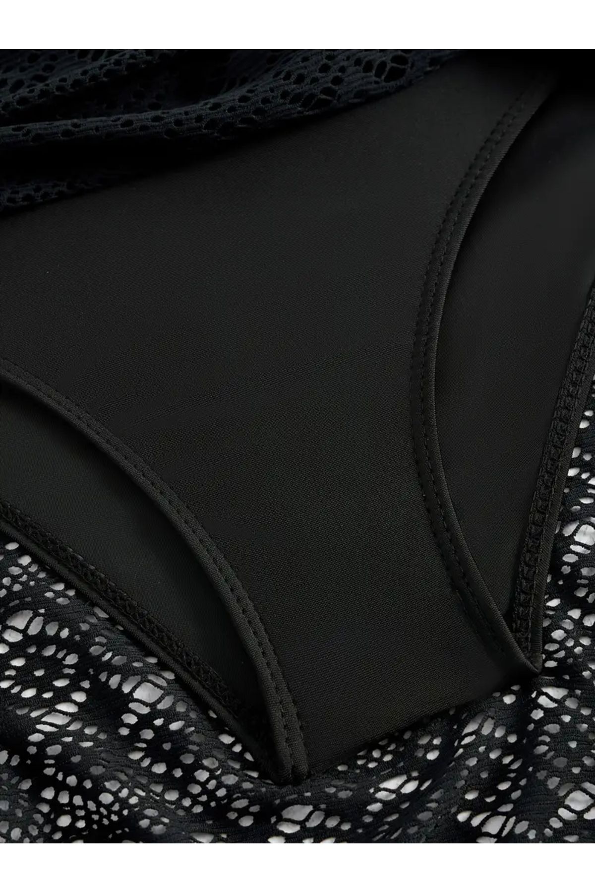 Kadın Dantel Süslemeli̇ Spandex Karişimi Deni̇zde Gi̇yi̇li̇r Elde Yikanir