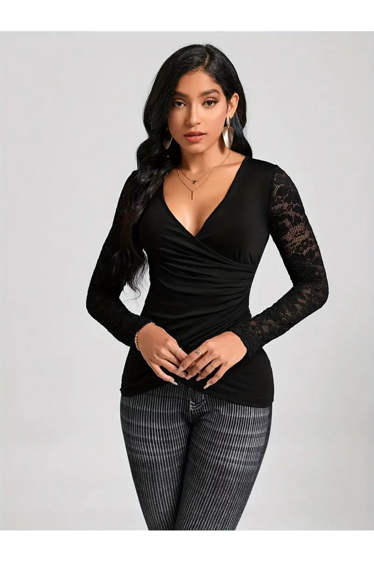 Kadın Kruvaze Yaka Yanlar Büzgülü Kollar Tül Bluz