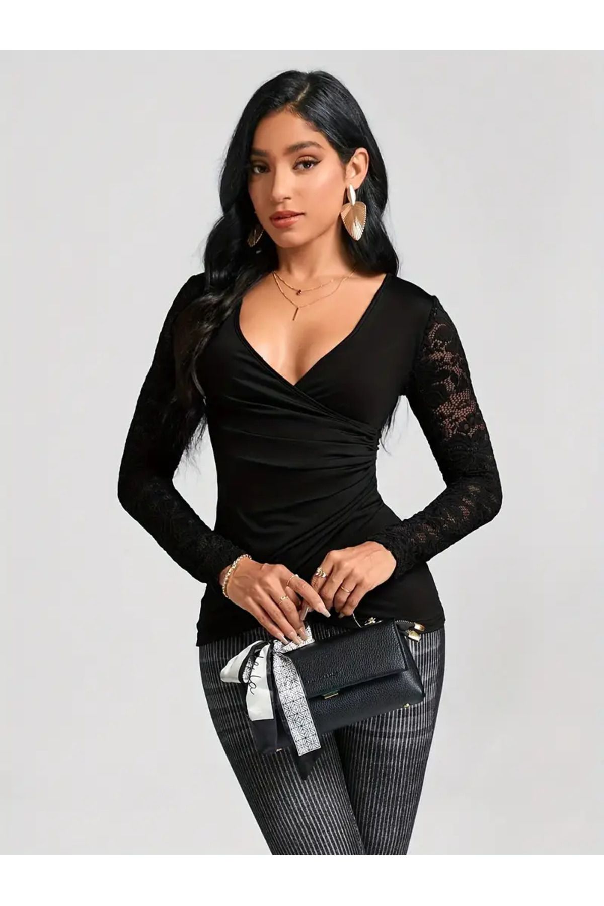 Kadın Kruvaze Yaka Yanlar Büzgülü Kollar Tül Bluz