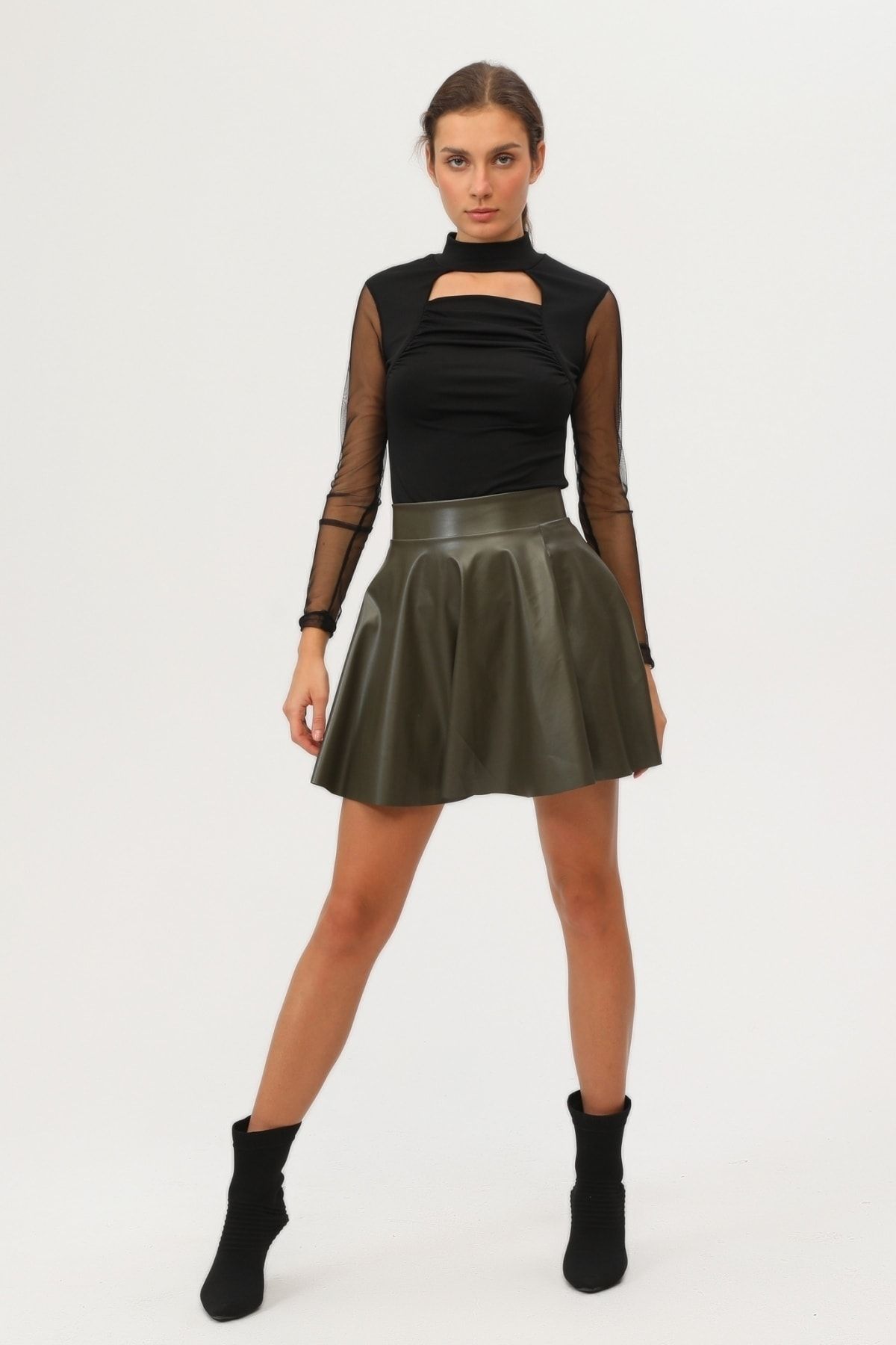 Kadın Mini Kloş Haki Renkli Suni Deri Etek